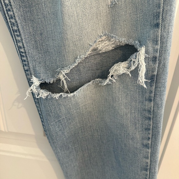 Hollister Jeans - Picture 6 of 8